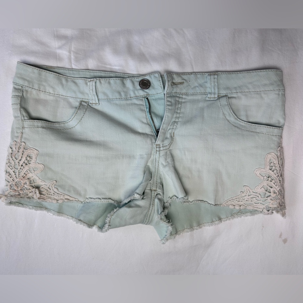 Light cream, teal lace low rise short shorts